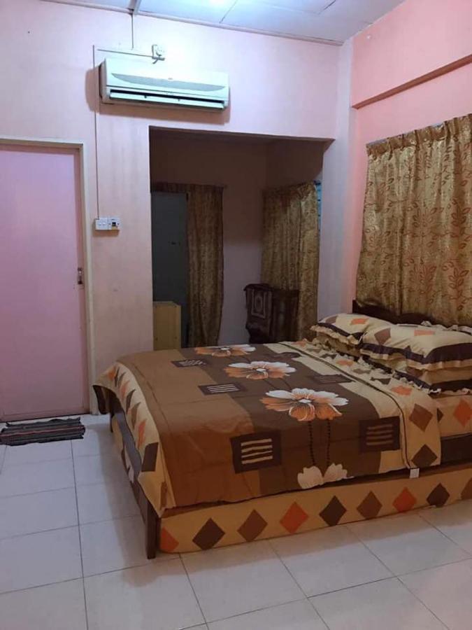Trisya Homestay Kuala Terengganu Buitenkant foto