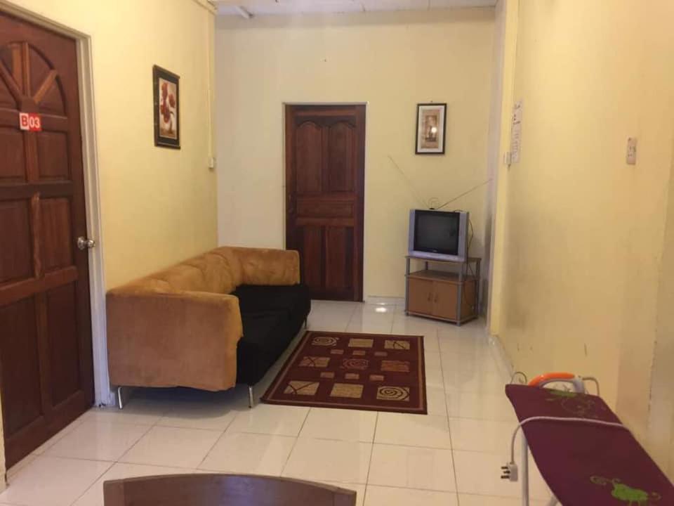 Trisya Homestay Kuala Terengganu Buitenkant foto